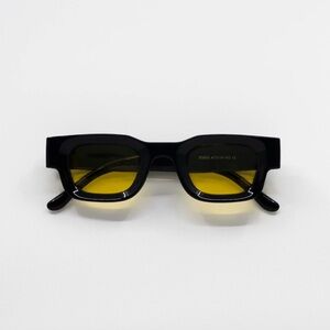 Eyekønik SEMBO Sunglasses in Groove, Unisex